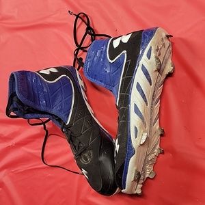 men's under armour baseball cleats size 11.5